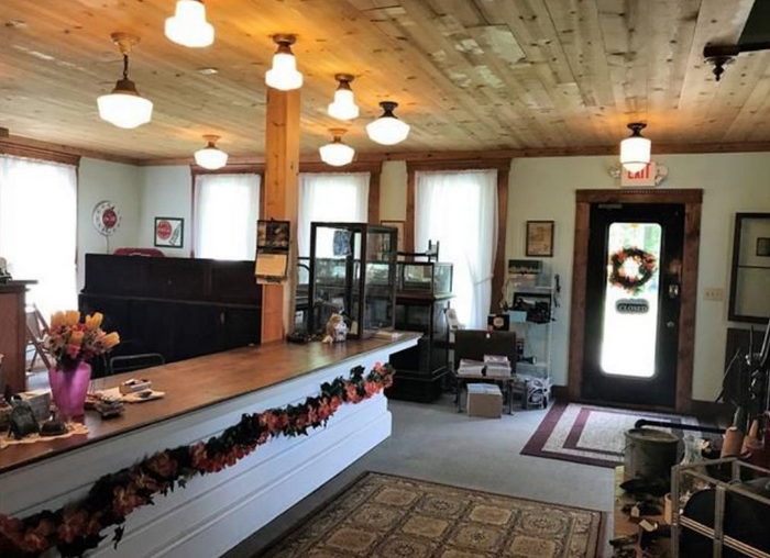 Prestons Antique Gaslight Village - Photo From Land Dot Com (newer photo)